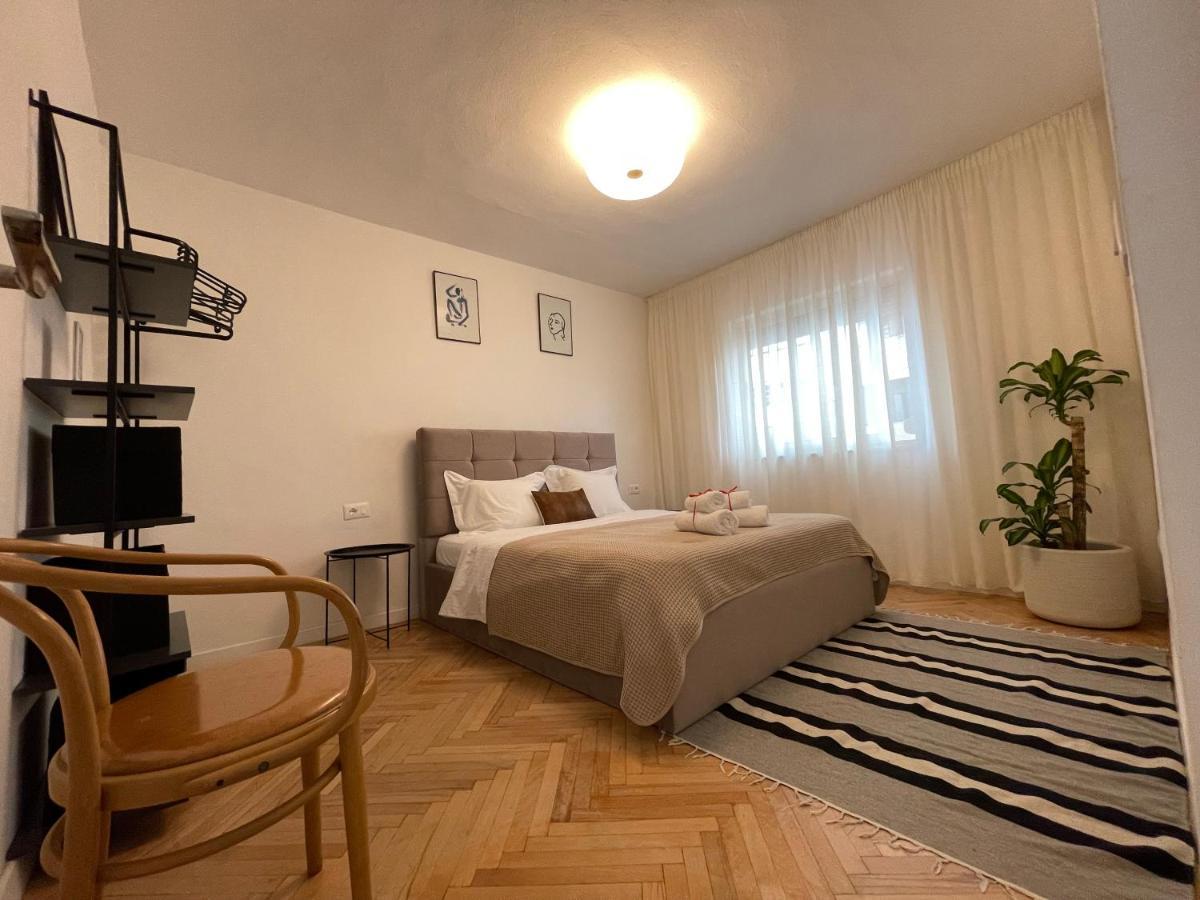 Myslym Shyri'S Apartments Тирана Экстерьер фото