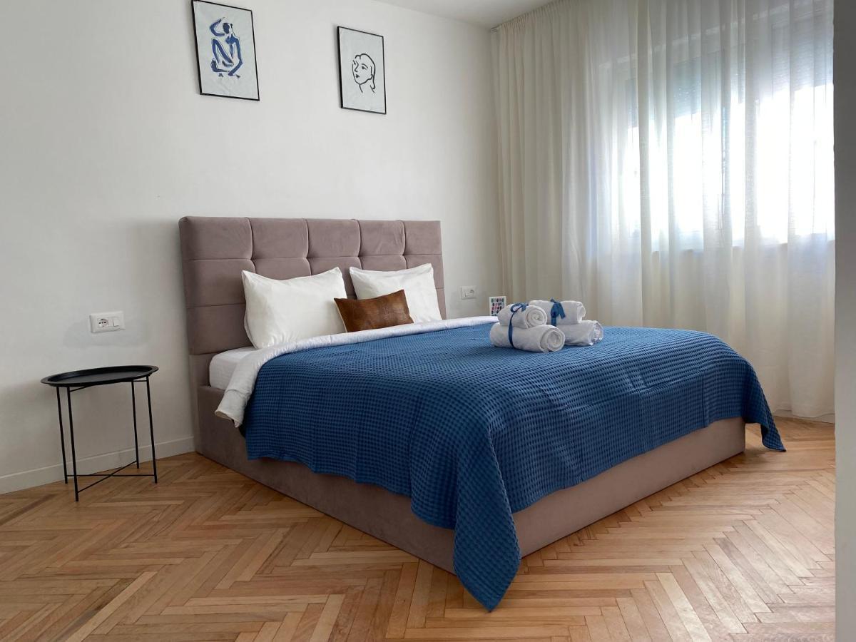 Myslym Shyri'S Apartments Тирана Экстерьер фото