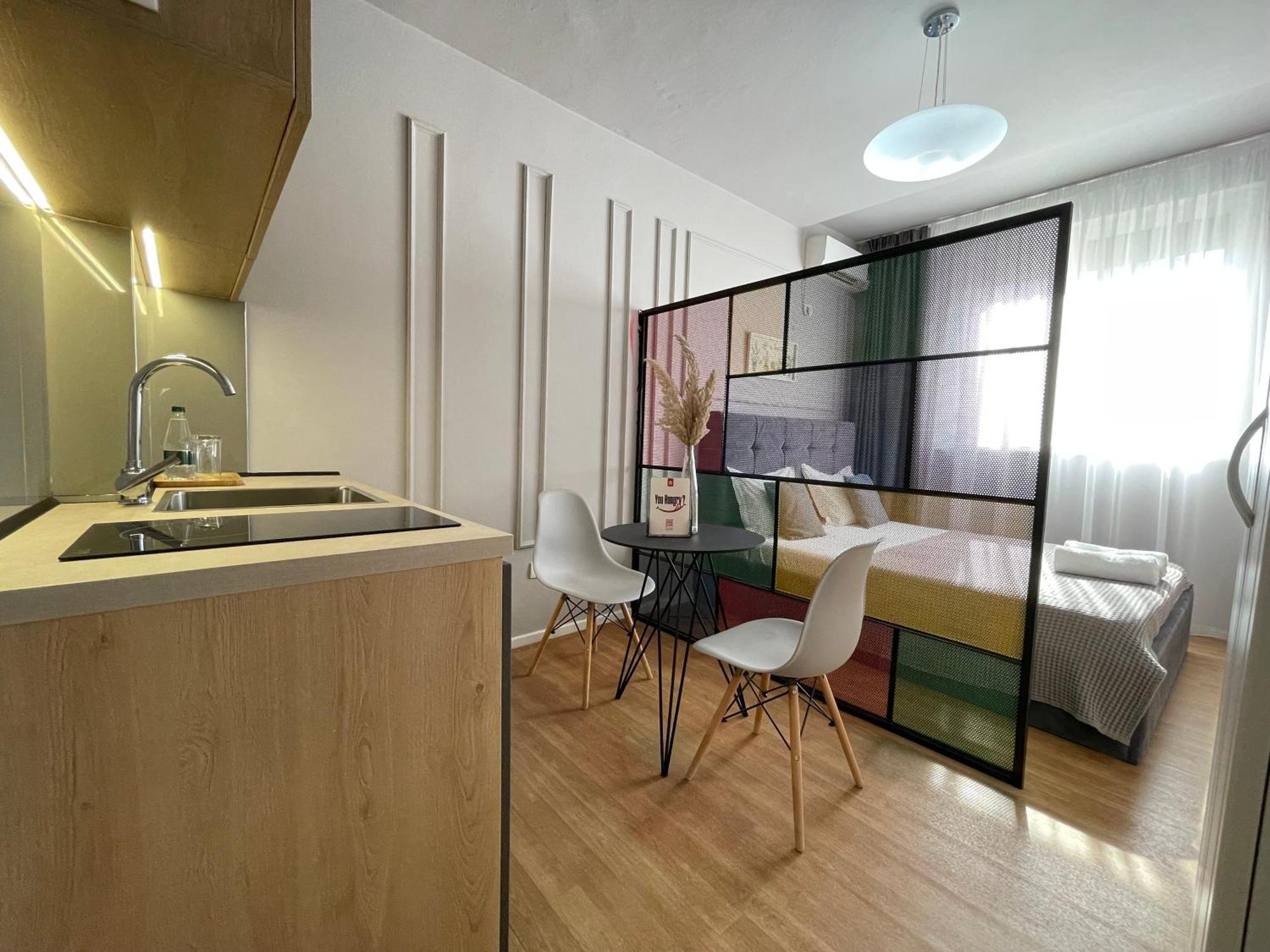 Myslym Shyri'S Apartments Тирана Экстерьер фото